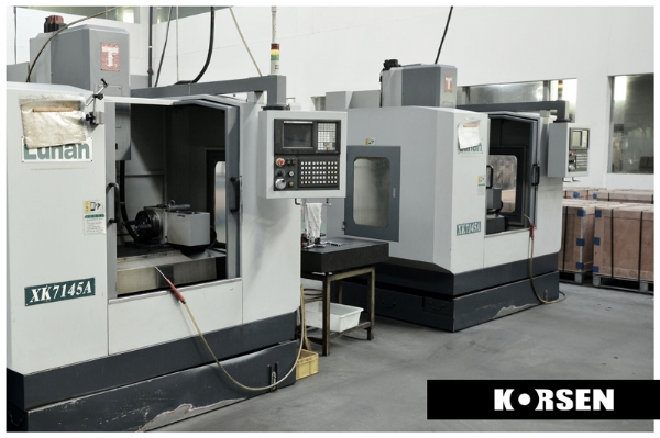 高精度數控平麵磨床